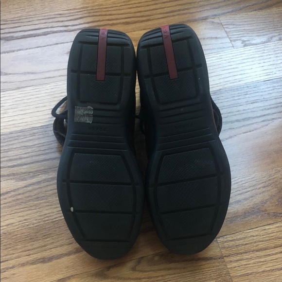 Prada Nevada + Bike - Picture 5 of 5